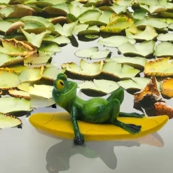 Water Floating Frog Ornament Figurine Statue Craft for Home Garden Pond Decoration Photo Prop Gift