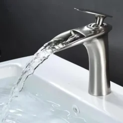 Waterfall Bathroom Sink Mixer Faucet, Mono Wash Basin Single Handle Basin Taps with Hot and Cold Hose Monobloc Vessel Water Brass Tap Deck Mounted
