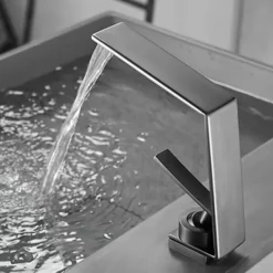 Waterfall Bathroom Sink Mixer Faucet, Basin Taps Mono Wash Basin Single Handle Washroom Tap with Hot and Cold Hose, Monobloc Vessel Water Brass Tap Deck Mounted