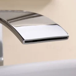 Waterfall Bathroom Sink Mixer Faucet Tall, Modern Style Brass Basin Taps Chrome Vessel Single Handle One Hole Bath Taps with Cold and Hot Water Hose