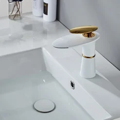 Waterfall Bathroom Sink Mixer Faucet Round, Wash Basin Taps Single Handle Washroom with Hot and Cold Hose Monobloc Vessel Water Brass Tap Deck Mounted