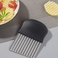 Wave Potato Cutter - Stainless Steel Blade, Ergonomic Handle, Versatile Vegetable Slicer for Potatoes, Cucumbers, Carrots