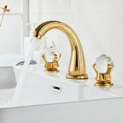 Widespread Bathroom Sink Mixer Faucet, Brass Basin Taps 2 Handle 3 Hole Retro Style Crystal Handle, Washroom Bath with Hot and Cold Water Hose