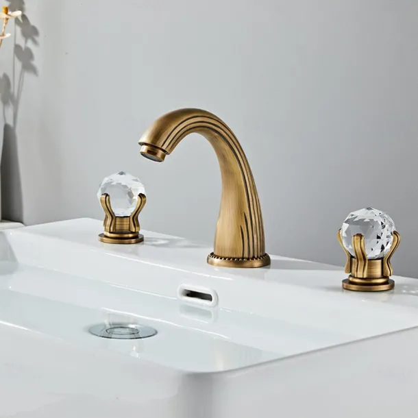 Widespread Bathroom Sink Mixer Faucet, Brass Basin Taps 2 Handle 3 Hole Retro Style Crystal Handle, Washroom Bath with Hot and Cold Water Hose