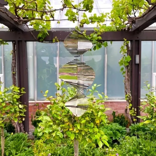 Wind Spinners for Yard Metal Garden Spinner Outdoor Courtyard Decoration Hanging Decoration, Garden Patio Decoration, Send Friends And Relatives To Commemorate The Wind Chimes, Memorial Gifts