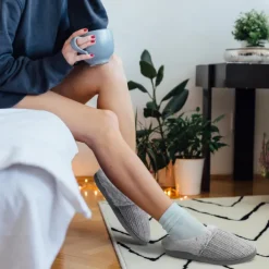 Women's Memory Foam Slippers Fuzzy, Non-Slip, Autumn Winter Warm Fluffy Plush House Slippers for Bedroom