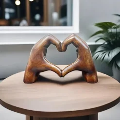Wood Grain Love Hand Ornament, Resin Statue Art Craft, For Bookshelf Home Living Room Office Cabinet Decor, Room Tabletop Entryway Decor, Mother's Day New Year Easter Party Decor