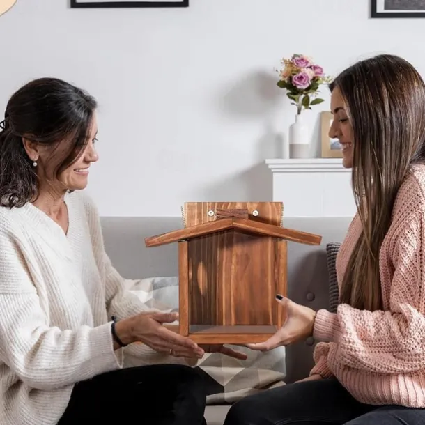 Wood Squirrel Feeder,Turdy Squirrel Feeding House,Wooden Squirrel Picnic Table Feeder,No Assembly Required,Stable Squirrels Stool Bar,Durable Box Easy to Fill with Removable Front Panel