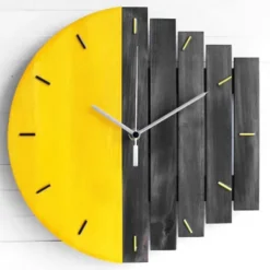 Wood Wall Clock Quartz Analog Silent Non-Ticking Decorative Modern Wall Clock Battery Operated for Living Room Bathroom Bedroom Kitchen Office School