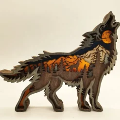 Wooden Animal Wolf Statue Creativity Wolf Totem Office Home Decorate Crafts North Forest Elk Brown Bear Ornaments
