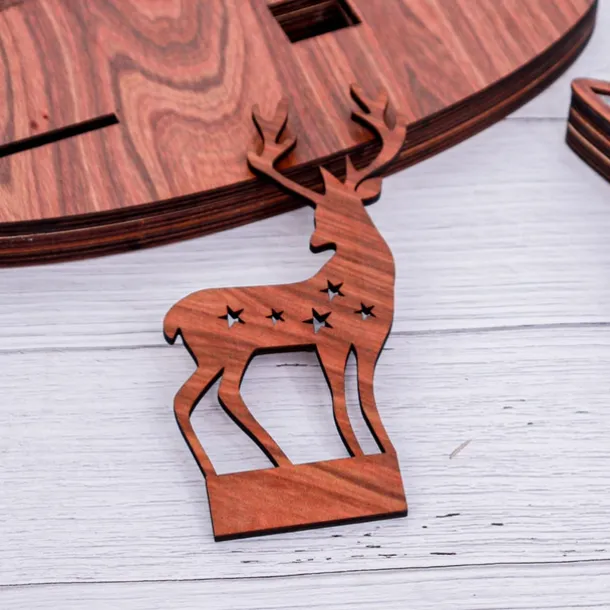 Wooden Light-Up Nativity Scene Decor, Jesus Birth Display with Christmas Tree and Reindeer, Easter Nativity Ornament for Home Decoration